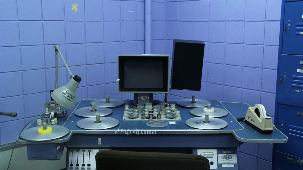 Picture of a flatbed editing room